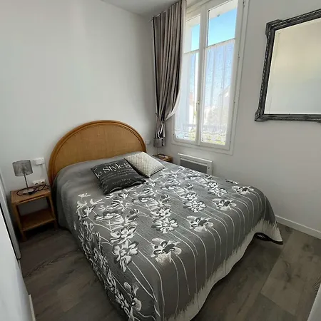 Maison Cosy Proche Boisvinet, 2 Chambres, Cour, Parking, Wi-fi, A - Fr-1-324-133 * Saint-Gilles-Croix-de-Vie