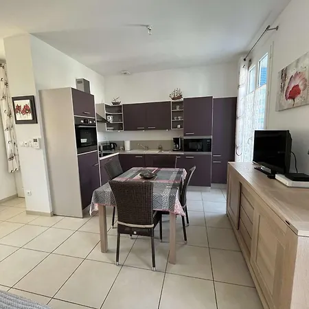 Maison Cosy Proche Boisvinet, 2 Chambres, Cour, Parking, Wi-fi, A - Fr-1-324-133 *