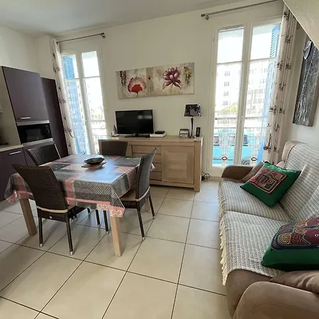 Maison Cosy Proche Boisvinet, 2 Chambres, Cour, Parking, Wi-fi, A - Fr-1-324-133 * Saint-Gilles-Croix-de-Vie